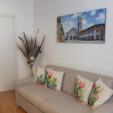 Apartment Piccolo Gioiello In Super Centro! Lucca